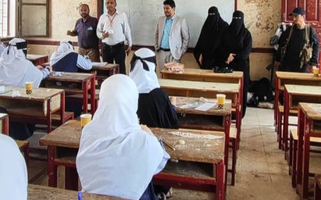 خلال تفقده عدد من المراكز.. مدير عام البريقة يشيد بنجاح العملية الامتحانية لطلاب الثانوية العامة