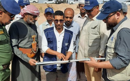 مدير عام شبام و وفد برنامج الغذاء العالمي يتفقدان مواقع مشروع "من الغذاء إلى الصمود" في المديرية