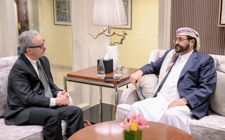 العرادة يبحث مع سفير الاتحاد الأوروبي مستجدات الأوضاع في اليمن وتصاعد التهديدات الحوثية