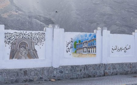 مدير عام صيرة يشيد بجهود مبادرة “أجيال المستقبل” في ابراز الصورة الحضارية والتاريخية للمديرية