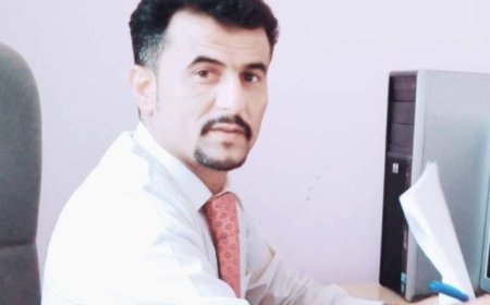 مدير عام الإعلام بلحج يدين الجرائم الحوثية بحق أسرة في قرين المسيمير ويناشد بإغاثة عاجلة