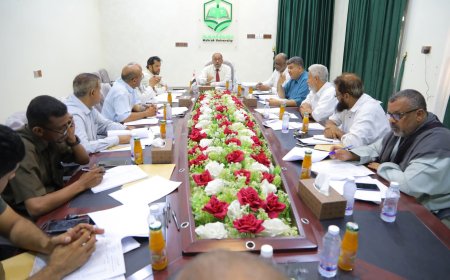 مجلس جامعة المهرة يعقد اجتماعه الاعتيادي لدورته الثامنة للعام الجامعي 2024/ 2025م. 