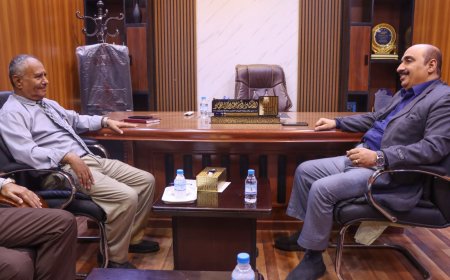 لقاء بالمكلا يبحث أوجه التعاون المشترك في القطاع التربوي والتعليمي بين مكتبي حضرموت و تعز