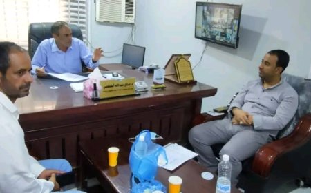 المحافظ بن الوزير يوجه بتقديم الرعاية الطبية للطفلة "عبير الزبيدي"، والامين العام يطلع على حالتها الصحية