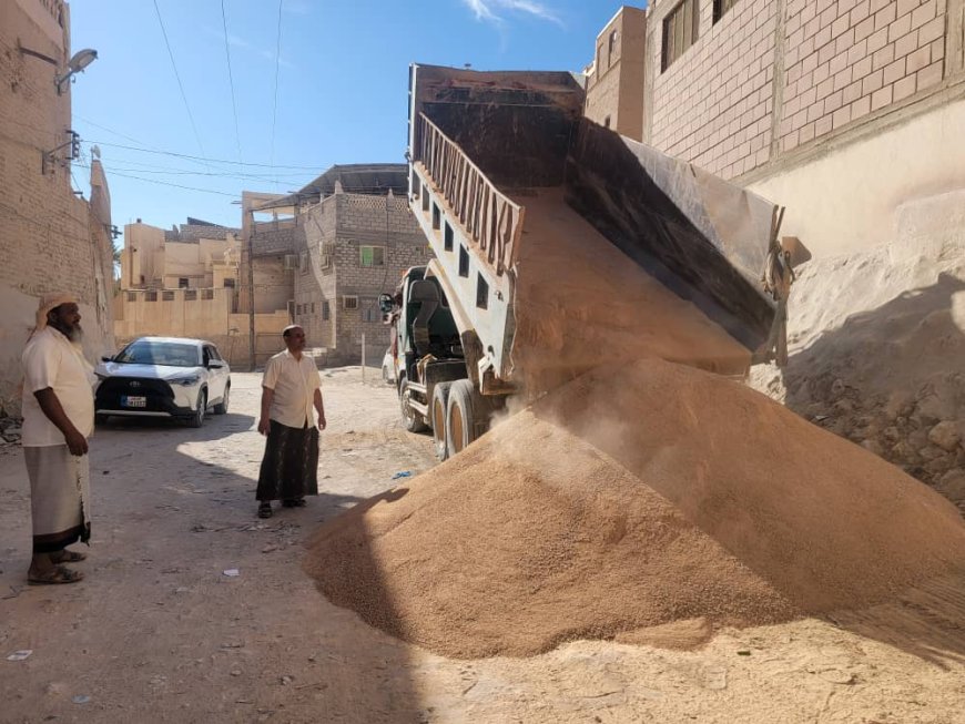 وحدة النظافة والتحسين بمديرية تريم تعلن عن الغاء رمي المخلفات بالموقع المقابل لقصر الرناد وموقع منترة هاشم بالمجف