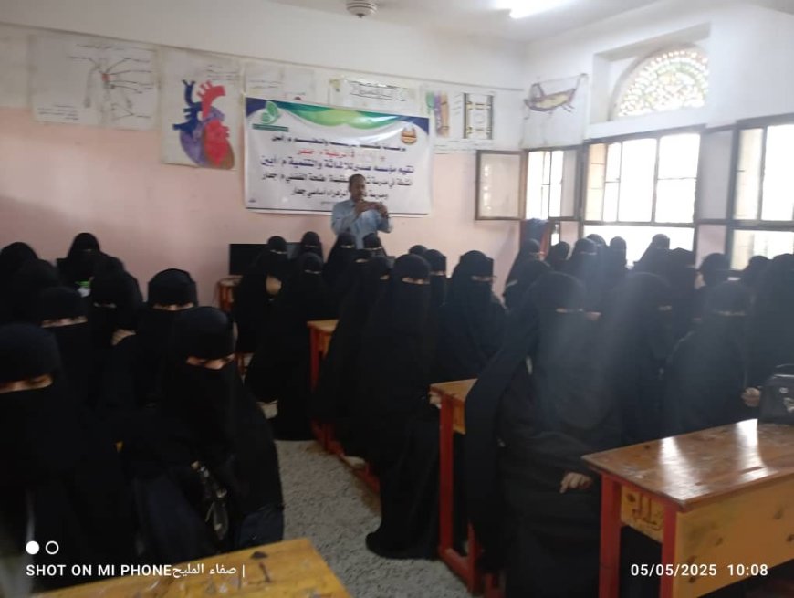 مؤسسة صدئ للإغاثة والتنمية تُدشّن المخيم الصيفي لطالبات ثانوية الزهراء بجعار