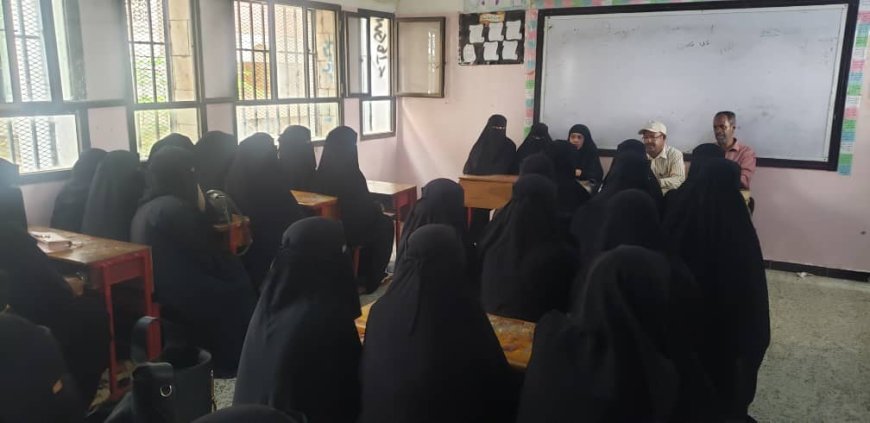 بإشراف مكتب التربية والتعليم بخنفر.. مؤسسة صدى تدشن برنامجها التعليمي والمهني لطالبات ثانوية الفقيدة طلحة الفضلي