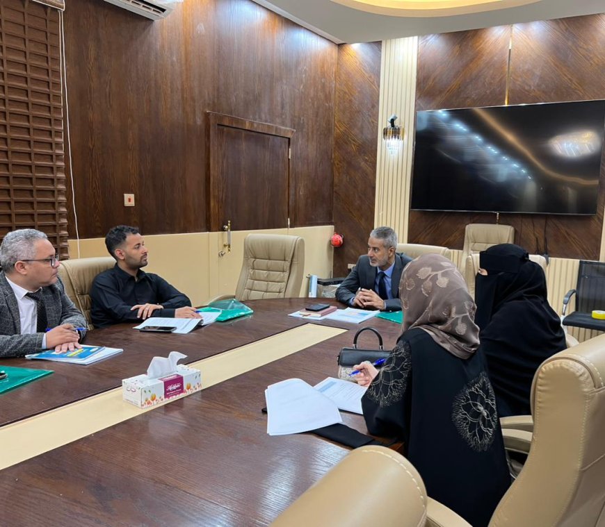 برعاية وزير الصحة.. نقابة أطباء الاسنان عدن تشارك في ورشة مراجعة الدليل الوطني لصحة الفم والأسنان