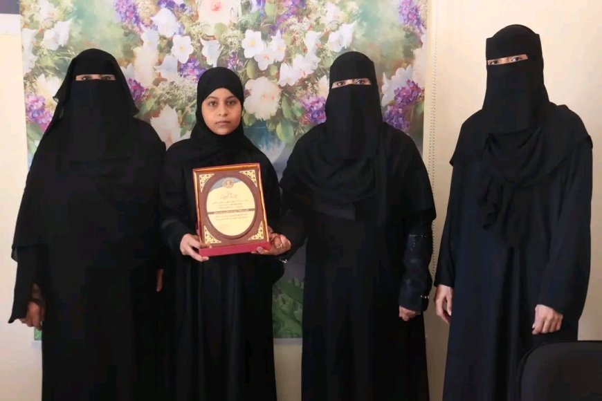 انتقالي حضرموت يكرم الطفلة آية عادل بن عبادي لمشاركتها في فعالية حضرموت أولًا المليونية بالمكلا