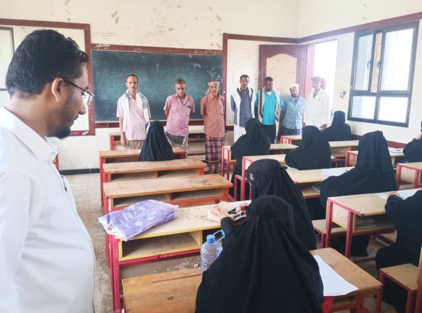 السلطة المحلية تدشن امتحانات الثانوية العامة في مديرية الملاح