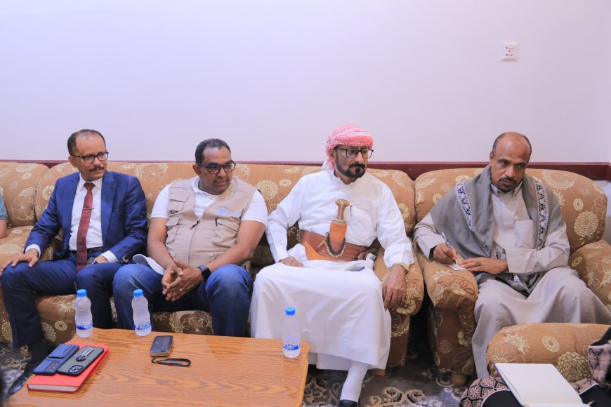مدير عام شبام يناقش مع الوفد الهولندي احتياجات تدخلات القطاع الزراعي والإصحاح البيئي بالمديرية
