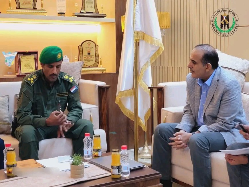 وزير الصحة واركان الحزام الأمني يبحثان استراتيجية وطنية عاجلة لمكافحة تهريب وصرف العقاقير المؤثرة عقلياً