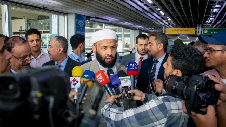 وزير الأوقاف والإرشاد يعلن بدء تفويج حجاج اليمن الأسبوع المقبل