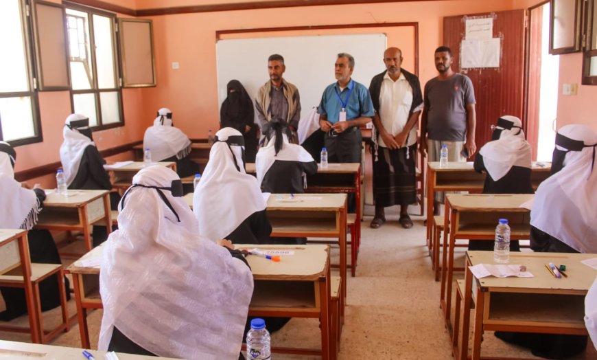 بروم ميفع .. وفد وزاري يتفقد سير العملية الاختبارية في مجمعي الرازي وبروم التعليميين