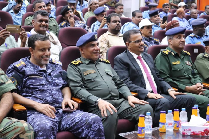 الأمين العام لمحلي حضرموت والمدير العام للأمن والشرطة يشهدان أختتام فعاليات أسبوع المرور العربي للعام 2025م