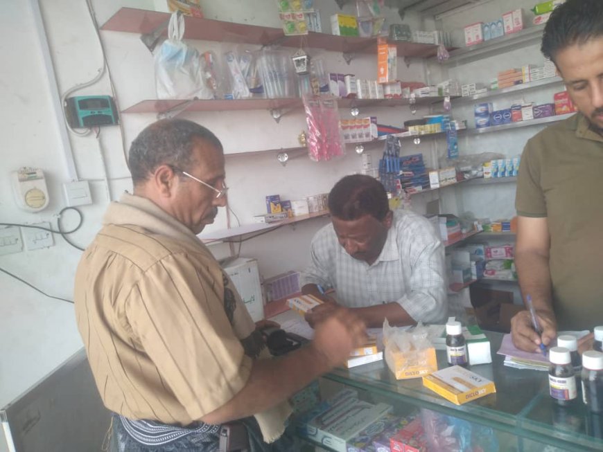 مكتب اشغال خنفر ينفذ نزول الى عدد من العيادات والصيدليات بمدينة جعار