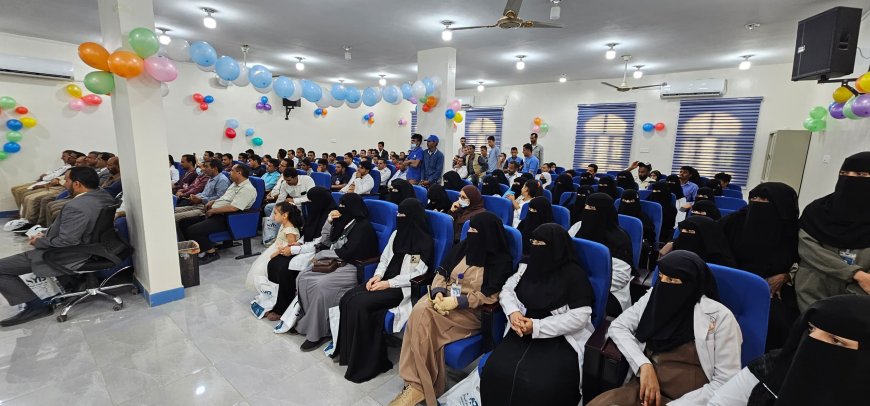 مستشفى كرى في مأرب يحتفل باليوم العالمي للتمريض تكريماً وتقديراً للكوادر الصحية