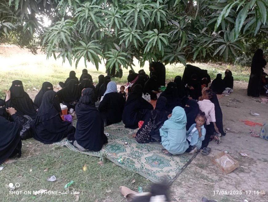 مؤسسة صدى للإغاثة والتنمية تنظم رحلة ترفيهية لطالبات المخيم من جعار إلى مزارع باتيس