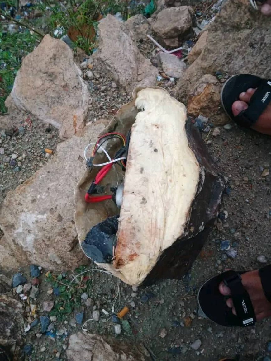 تفكيك لغم حوثي متخفي على شكل حجر في محصاب تعز.
