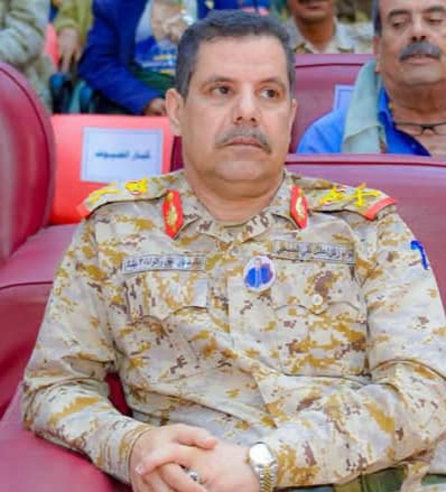 قائد محور عتق يعزي في وفاة العاقل علي عبدالقادر المصعبي