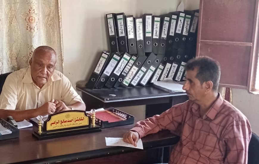 مدير إدارة الشباب والرياضة بانتقالي أبين يبحث مع الراعي سُبل النهوض بالبنية التحتية الرياضية