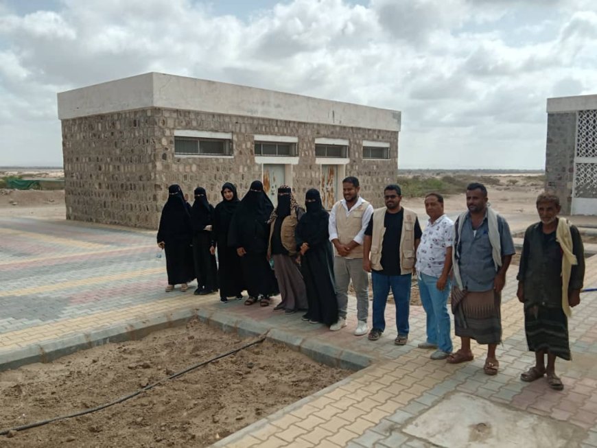 انجاز الاعمال الانشائية واستلام موقع العمل في كلية العلوم الإدارية والمصرفية بجامعة لحج