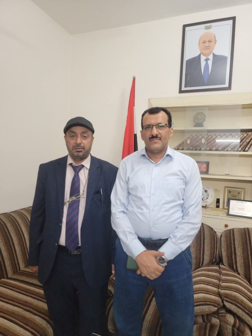المستشار المخلافي يلتقي رئيس جامعة البيضاء