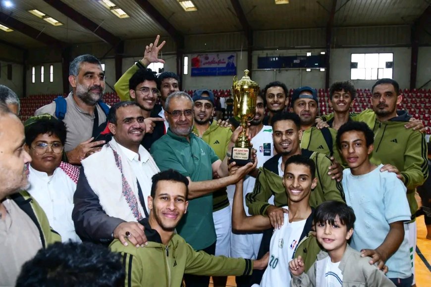 شعب إب يكسب 22 مايو ويخطف بطاقة الصعود إلى دوري الدرجة الاولى