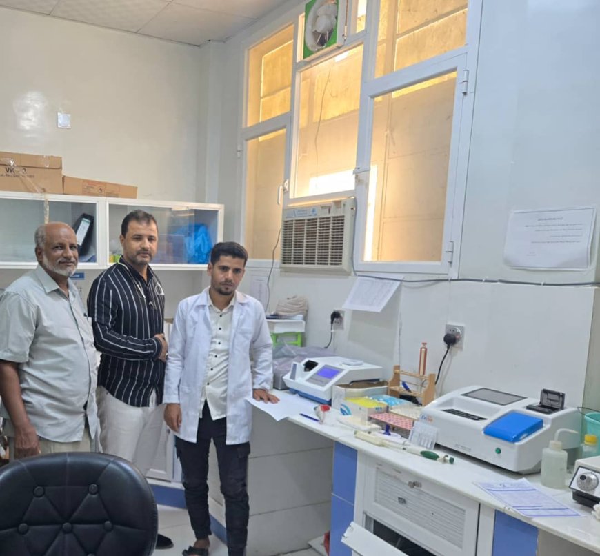 تقديم جهاز قياس الطيف الضوئي لتحليل كيمياء الدم لمستشفى الجحي بدوعن
