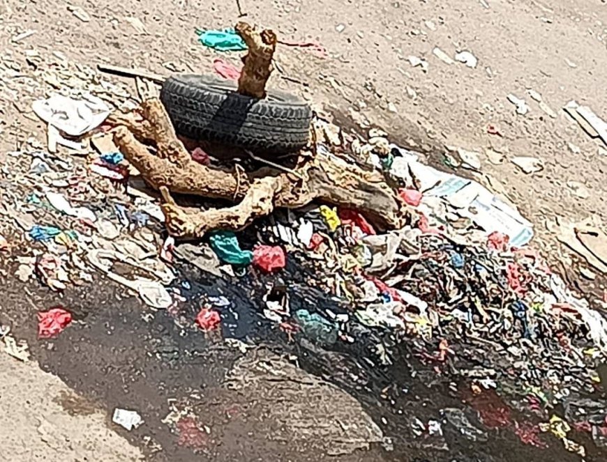 بيارة مجاري صرف صحي بعمق 4 أمتار تهدد حياة المواطنين بمديرية المنصورة في ظل عدم تجاوب وصمت الجهات المختصة