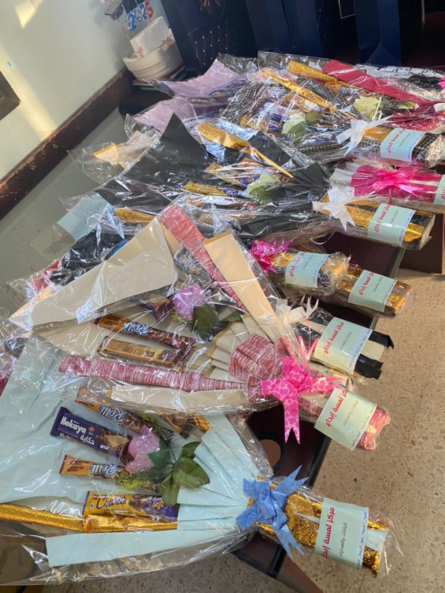 مدرسة جول الريدة بميفعة شبوة تكرم أوائل طالباتها الحاصلات على المراكز 1-2-3 وعددهن 239 طالبة