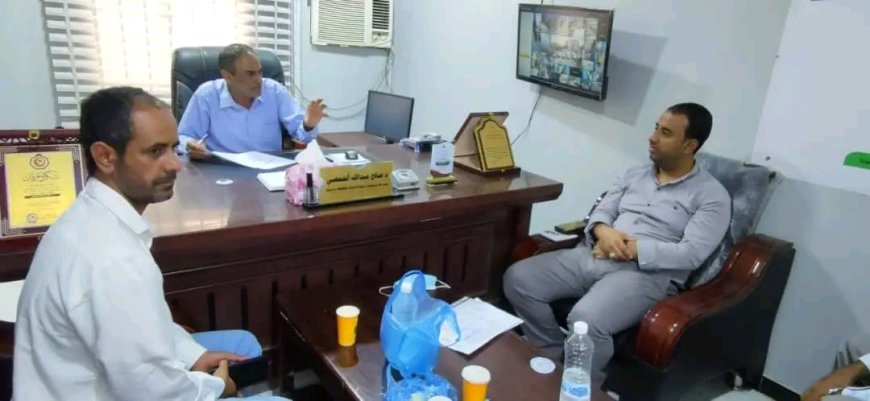 المحافظ بن الوزير يوجه بتقديم الرعاية الطبية للطفلة "عبير الزبيدي"، والامين العام يطلع على حالتها الصحية