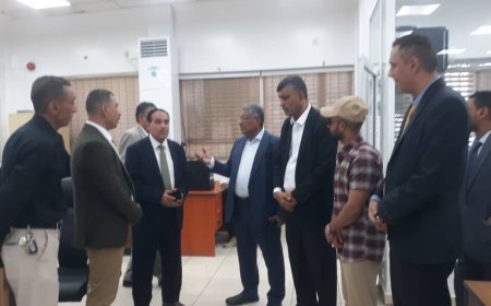 الدكتور سنكر يدشن النظام المصرفي الجديد (نظام بانكس) لفرع الإقراض الشعبي في البنك الاهلي اليمني
