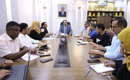 البكري يلتقي "مجموعة العمل الشبابي" ويشيد بنجاح حفل تدشين خطة "التمكين"