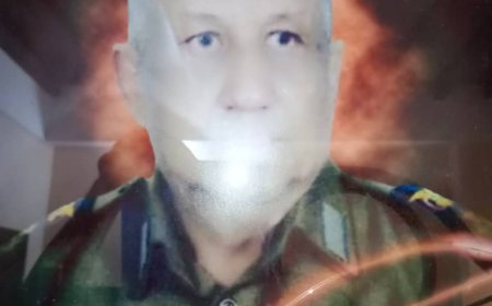 رئيس هيئة رعاية أسر الشهداء ومناضلي الثورة اليمنية ينعي المناضل اللواء صالح الشعملي