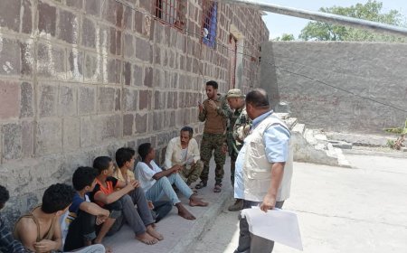 نائب رئيس اللجنة التنسيقية لمشروع "عدالة الأحداث" بالضالع يزور السجن المركزي