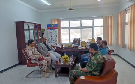 اجتماع موسع بديوان هيئة مصائد البحر العربي لمناقشة ما يتعرض له الصيادين في المياة الإقليمية والإجراءات اللازمة اتخاذها