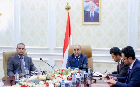 رئيس الوزراء يدعو شركاء اليمن إلى دعم خطة الحكومة وأولوياتها
