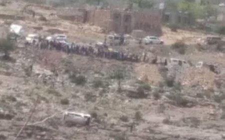 تعز..  حادث مروري مروّع في مديرية الشمايتين منطقة الأصابح. 