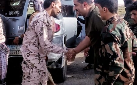 العميد ناجي اليهري يتفقّد نقاط حزام طوق عدن لمتابعة تنفيذ الخطة الأمنية وتهنئة الأفراد بعيد الأضحى