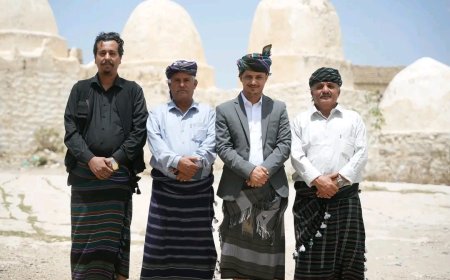 رئيس اللجنة الإعلامية لمهرجان يافع التراثي يزور قلعة القارة ويوثّق الاستعدادات لانطلاق الفعاليات