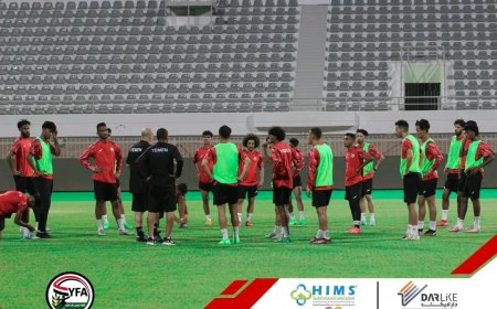 منتخبنا الوطني يواصل تمارينه المسائية على ملعب نادي النصر الكويتي استعداداً لمواجهة لبنان