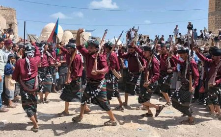 إنطلاق فعاليات مهرجان يافع التراثي في قلعة القارة التاريخية وسط حضور جماهيري حاشد ومشاركة واسعة