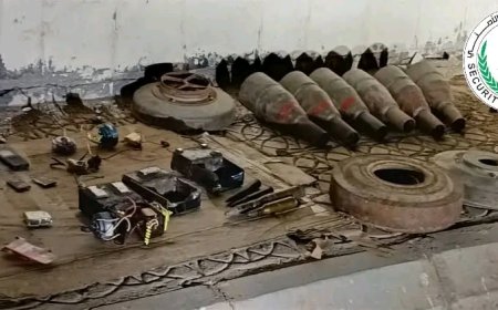 قوات الحزام الأمني تعثر على عبوات ناسفة جاهزة للتفجير في خور مكسر بعدن