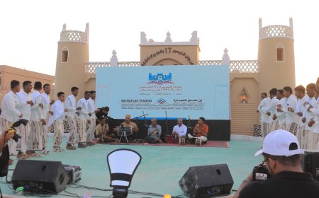 الاحتفال بزفاف 134 عريساً وعروس في مهرجان التيسير الـ17 بتريم حضرموت