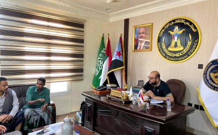 نائب رئيس تنفيذية انتقالي حضرموت يلتقي رئيس اللجنة التحضيرية لنقابة المهندسين الجنوبيين بساحل حضرموت