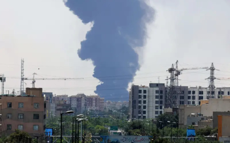 إيران تطلق دفعة جديدة من الصواريخ نحو إسرائيل، ونتنياهو يصف المواجهة بين البلدين بالـ"وجودية"