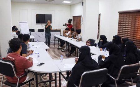 منسقية انتقالي كلية الآداب والعلوم الإنسانية تنظم برنامج "فنون الصحافة الإلكترونية" 