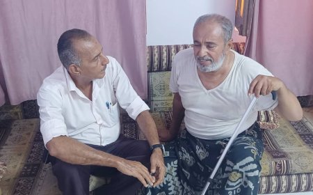 زيارة الشاويش نصر للفنان المسرحي الكبير قاسم عمر