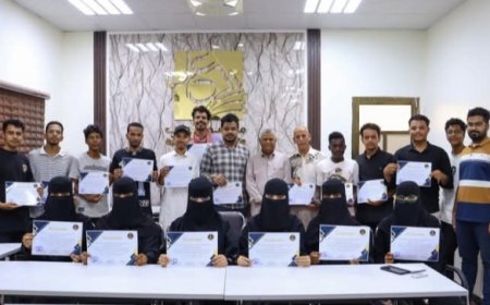 منسقيّة انتقالي كلية الآداب والعلوم الإنسانية بجامعة حضرموت تختتم برنامج "فنون الصحافة الإلكترونية"
